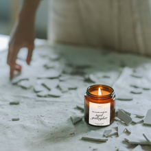 Load image into Gallery viewer, Smells Like Noel Gallagher Candle, Oasis Gifts